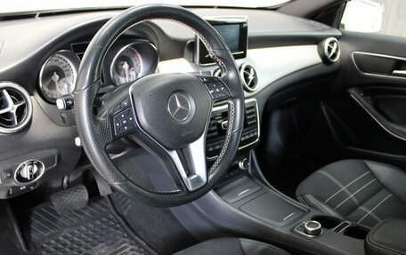 Mercedes-Benz GLA, 2014 год, 1 925 000 рублей, 10 фотография