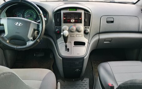 Hyundai Grand Starex Grand Starex I рестайлинг 2, 2011 год, 555 555 рублей, 7 фотография