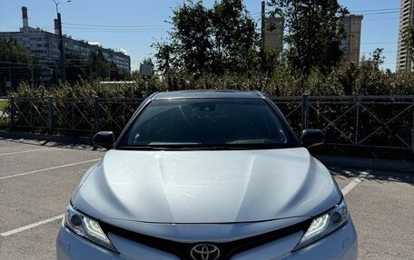 Toyota Camry, 2019 год, 2 790 000 рублей, 3 фотография