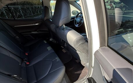 Toyota Camry, 2019 год, 2 790 000 рублей, 10 фотография