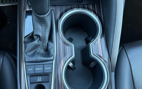 Toyota Camry, 2019 год, 2 790 000 рублей, 15 фотография