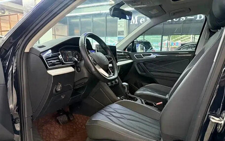 Volkswagen Tiguan II, 2022 год, 2 235 000 рублей, 4 фотография