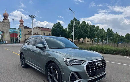 Audi Q3, 2023 год, 2 500 001 рублей, 3 фотография