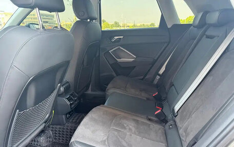 Audi Q3, 2023 год, 2 500 001 рублей, 12 фотография