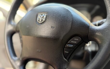 Dodge Stratus II, 2005 год, 270 000 рублей, 17 фотография