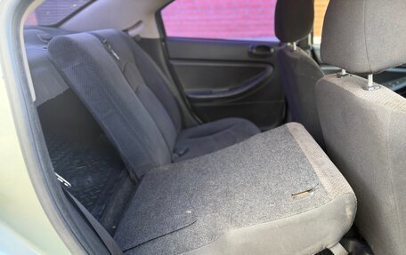 Dodge Stratus II, 2005 год, 270 000 рублей, 32 фотография