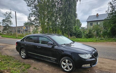 Skoda Superb III рестайлинг, 2010 год, 550 000 рублей, 3 фотография
