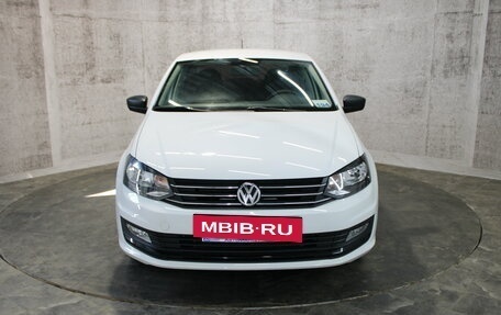 Volkswagen Polo VI (EU Market), 2017 год, 1 109 000 рублей, 2 фотография