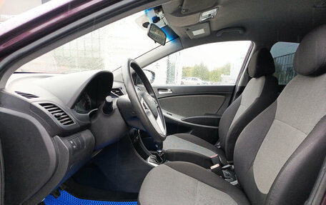 Hyundai Solaris II рестайлинг, 2012 год, 660 000 рублей, 20 фотография