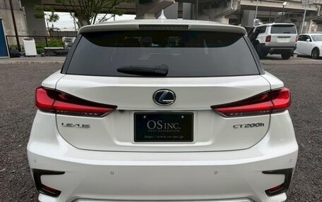 Lexus CT I рестайлинг, 2022 год, 1 737 000 рублей, 4 фотография