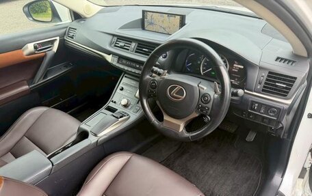 Lexus CT I рестайлинг, 2022 год, 1 737 000 рублей, 13 фотография