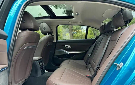 BMW 3 серия, 2023 год, 2 795 000 рублей, 12 фотография