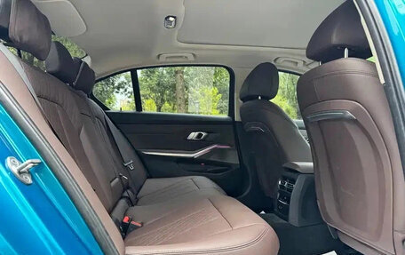 BMW 3 серия, 2023 год, 2 795 000 рублей, 11 фотография