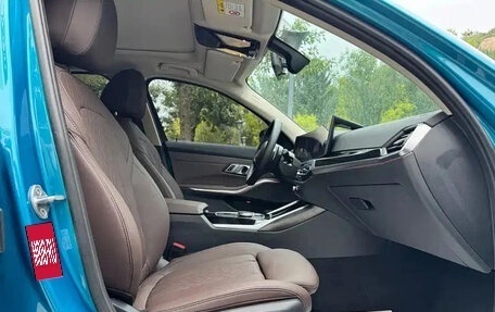 BMW 3 серия, 2023 год, 2 795 000 рублей, 10 фотография