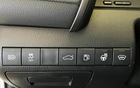 Toyota Camry, 2018 год, 2 800 000 рублей, 17 фотография