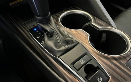 Toyota Camry, 2018 год, 2 800 000 рублей, 19 фотография