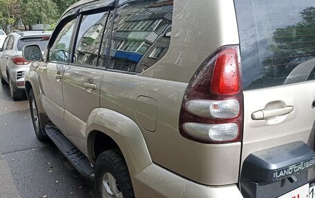 Toyota Land Cruiser Prado 120 рестайлинг, 2004 год, 1 800 000 рублей, 5 фотография