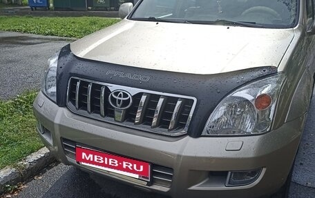 Toyota Land Cruiser Prado 120 рестайлинг, 2004 год, 1 800 000 рублей, 4 фотография