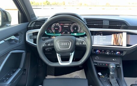 Audi Q3, 2023 год, 3 050 000 рублей, 8 фотография