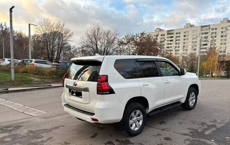 Toyota Land Cruiser Prado 150 рестайлинг 2, 2018 год, 4 370 000 рублей, 7 фотография