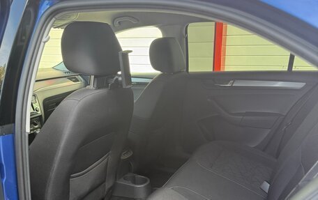 Skoda Rapid I, 2018 год, 1 550 000 рублей, 6 фотография