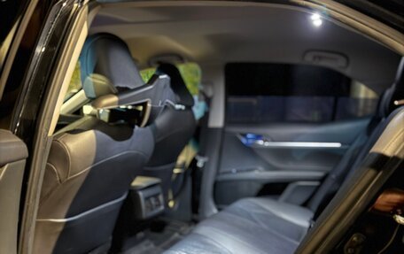 Toyota Camry, 2021 год, 3 050 000 рублей, 6 фотография