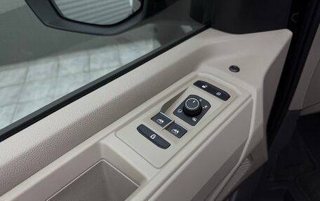 Volkswagen Multivan, 2025 год, 9 600 000 рублей, 7 фотография