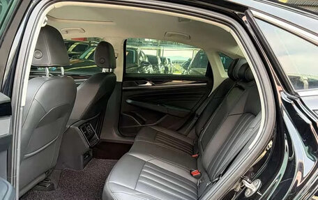 Volkswagen Passat B8 рестайлинг, 2023 год, 1 450 000 рублей, 10 фотография