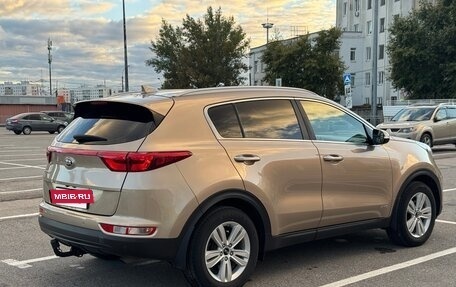 KIA Sportage IV рестайлинг, 2018 год, 1 839 000 рублей, 10 фотография