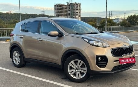 KIA Sportage IV рестайлинг, 2018 год, 1 839 000 рублей, 4 фотография