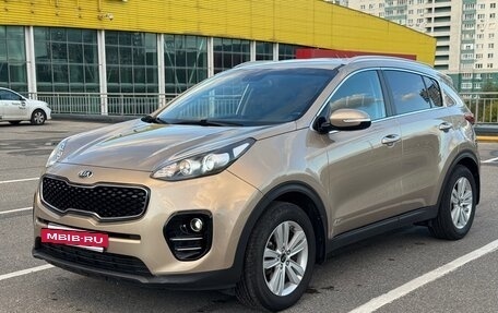KIA Sportage IV рестайлинг, 2018 год, 1 839 000 рублей, 6 фотография