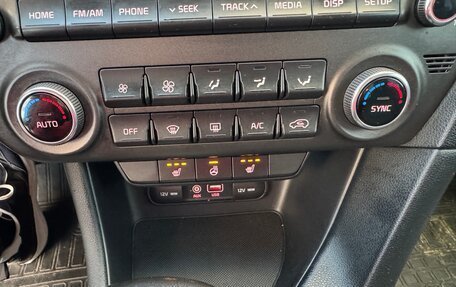 KIA Sportage IV рестайлинг, 2018 год, 1 839 000 рублей, 24 фотография