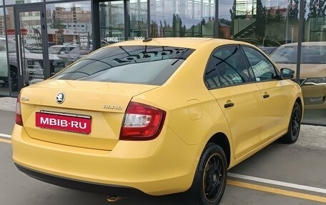 Skoda Rapid I, 2017 год, 899 000 рублей, 6 фотография