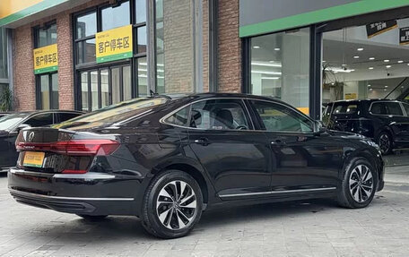 Volkswagen Passat, 2025 год, 1 900 000 рублей, 5 фотография