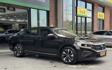 Volkswagen Passat, 2025 год, 1 900 000 рублей, 2 фотография