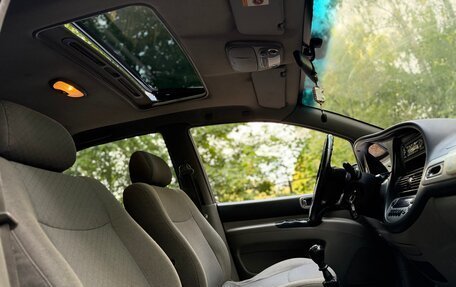 Chevrolet Rezzo, 2007 год, 240 000 рублей, 16 фотография