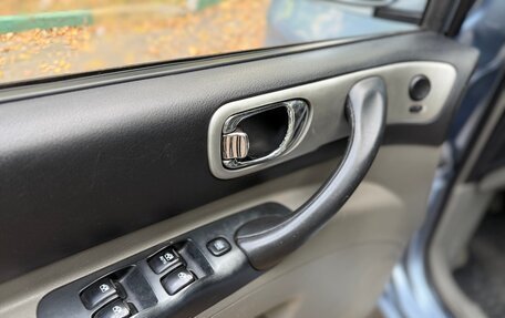 Chevrolet Rezzo, 2007 год, 240 000 рублей, 31 фотография