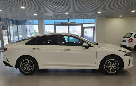 KIA K5, 2021 год, 2 450 000 рублей, 5 фотография