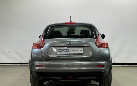 Nissan Juke II, 2012 год, 800 000 рублей, 6 фотография