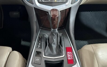 Cadillac SRX II рестайлинг, 2010 год, 1 055 000 рублей, 16 фотография