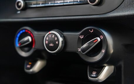 KIA Rio IV, 2021 год, 1 198 000 рублей, 31 фотография