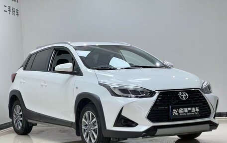Toyota Yaris XP150 рестайлинг, 2023 год, 955 000 рублей, 3 фотография