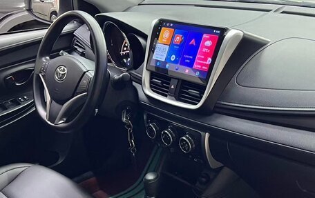 Toyota Yaris XP150 рестайлинг, 2023 год, 955 000 рублей, 9 фотография