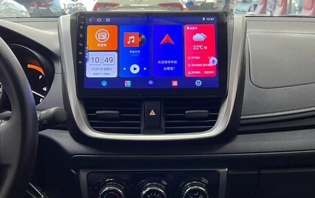 Toyota Yaris XP150 рестайлинг, 2023 год, 955 000 рублей, 12 фотография