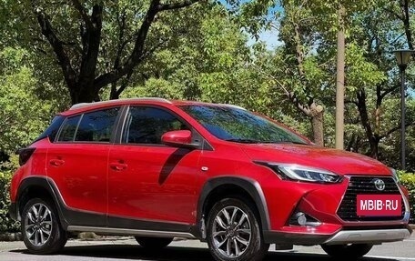 Toyota Yaris XP150 рестайлинг, 2022 год, 980 000 рублей, 3 фотография