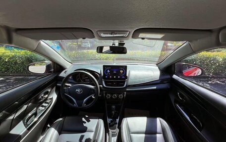 Toyota Yaris XP150 рестайлинг, 2022 год, 980 000 рублей, 12 фотография