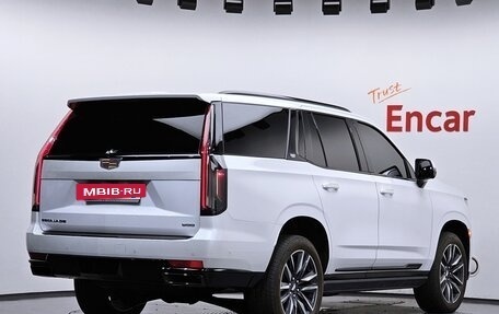 Cadillac Escalade V, 2023 год, 13 660 000 рублей, 2 фотография