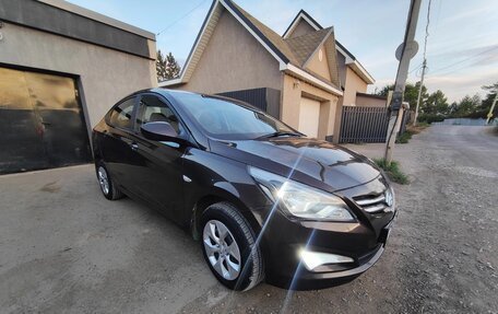Hyundai Solaris II рестайлинг, 2015 год, 829 000 рублей, 8 фотография