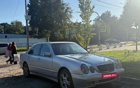 Mercedes-Benz E-Класс, 2000 год, 430 000 рублей, 1 фотография