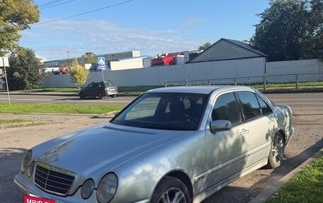 Mercedes-Benz E-Класс, 2000 год, 430 000 рублей, 3 фотография